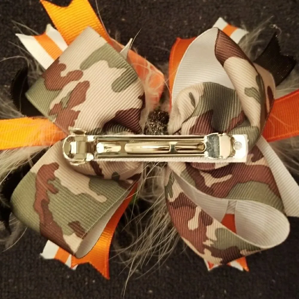 Boutique stacked Camo hair bow